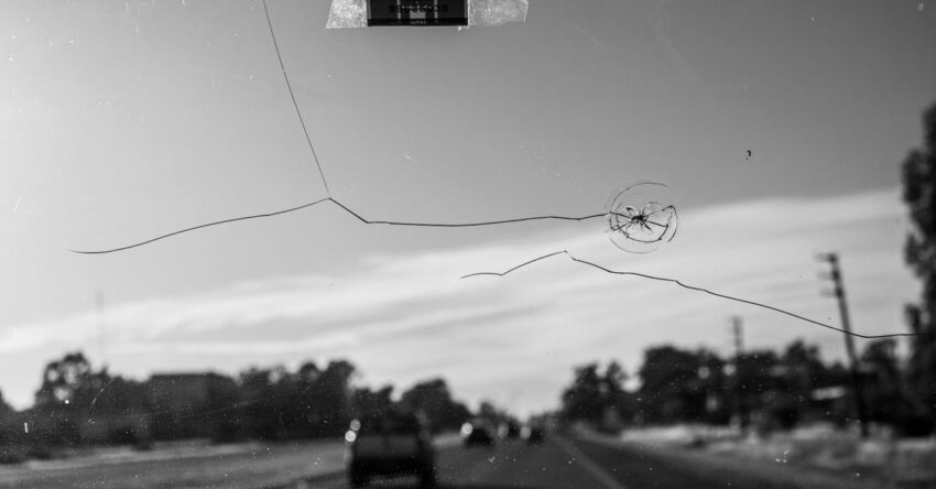Szélvédő javítás vagy csere: szakértői útmutató CASCO-val Budapesten